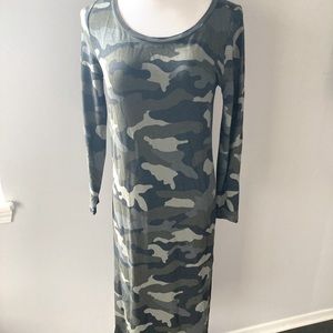 BB Dakota camo midi dress